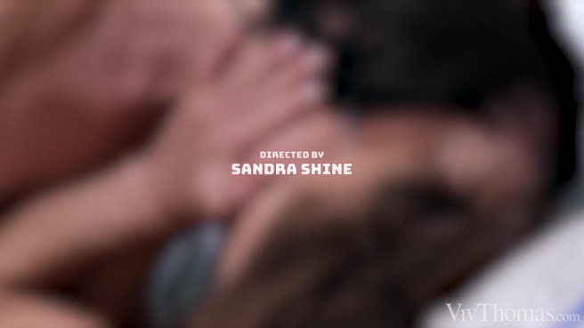 Горячие тёлочки погружаются в лесбийский кайф, и это огонь #10