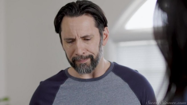 Любимые развлечения с горячим и активным отчимом #1