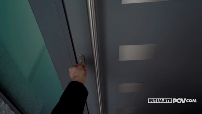 Чужая невеста, готовая к измене непосредственно перед свадьбой #1